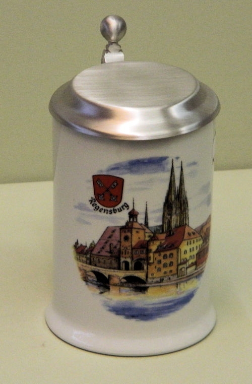 Porzellankrug