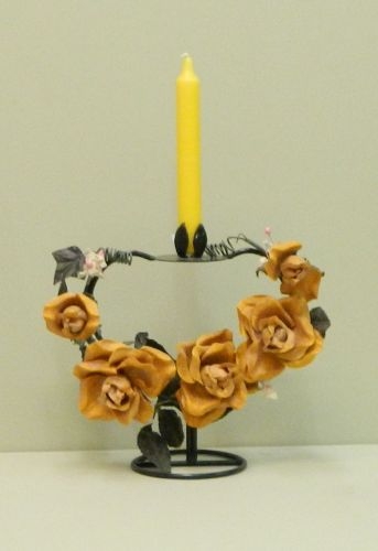 Kerzenständer Rose