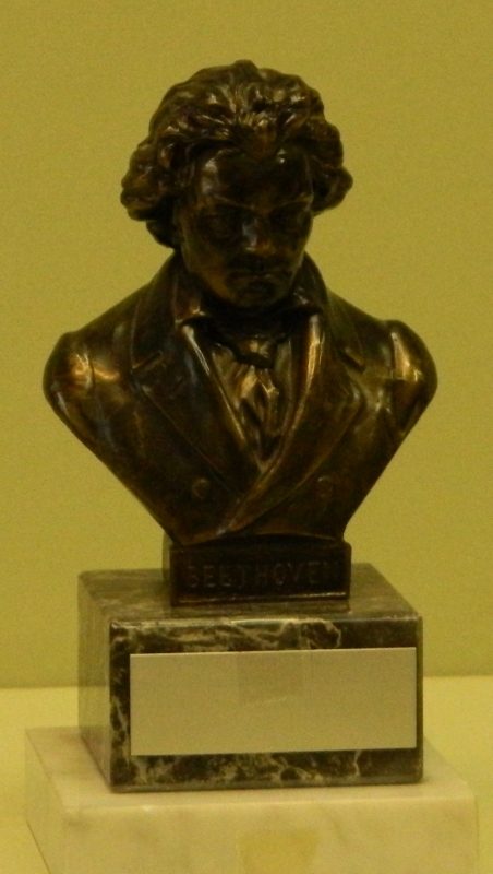 Bronzefigur Komponist Beethoven