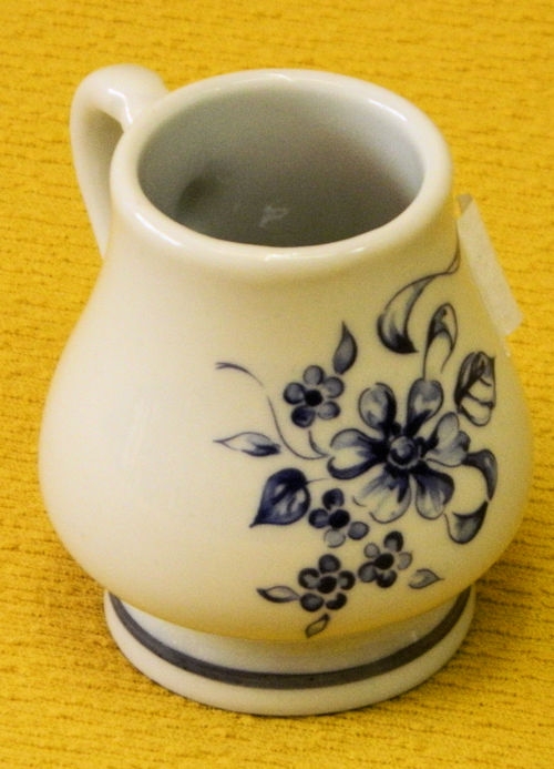 Schnapsbecher